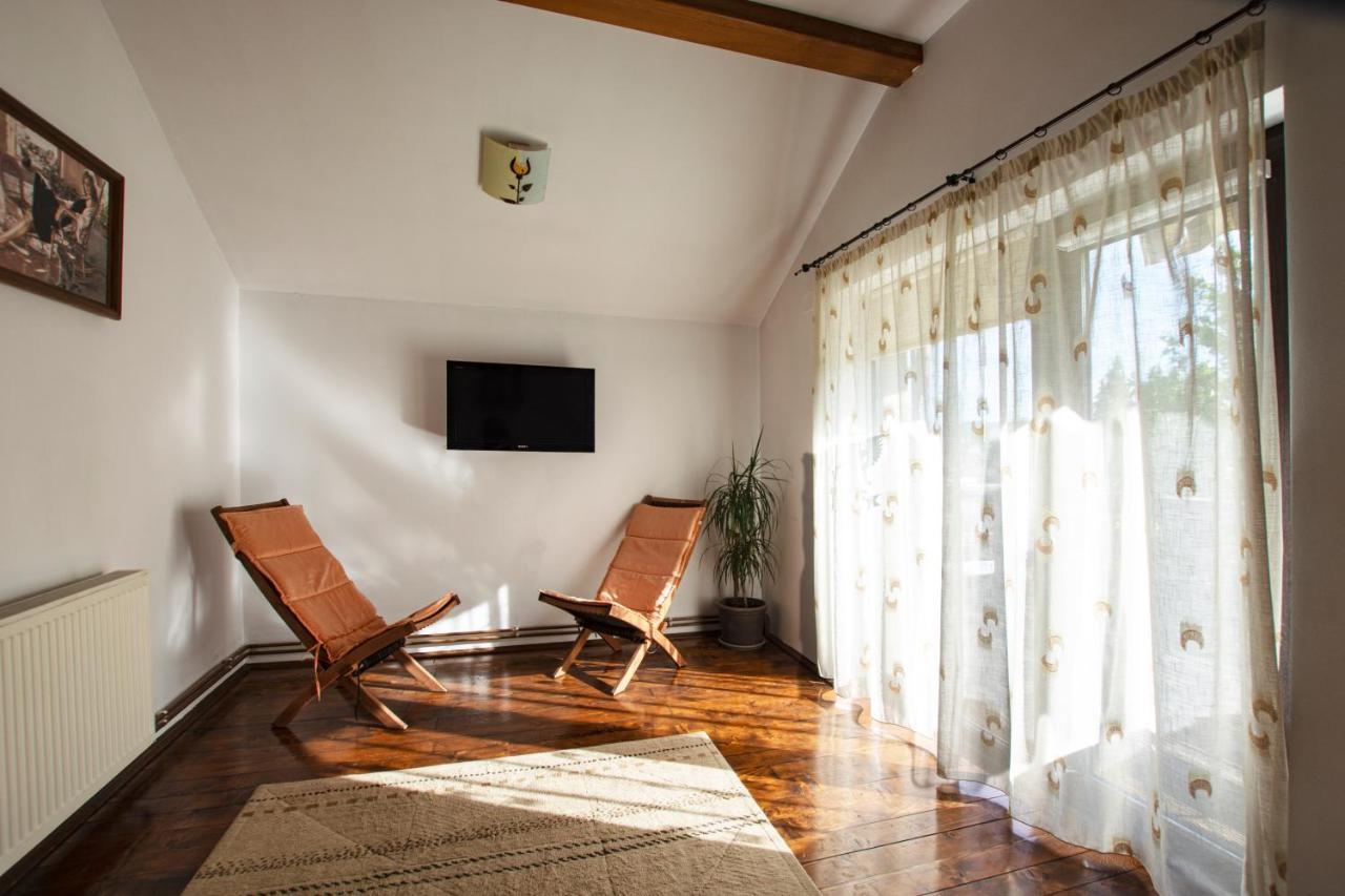Pension Andra'S House ホレズ エクステリア 写真