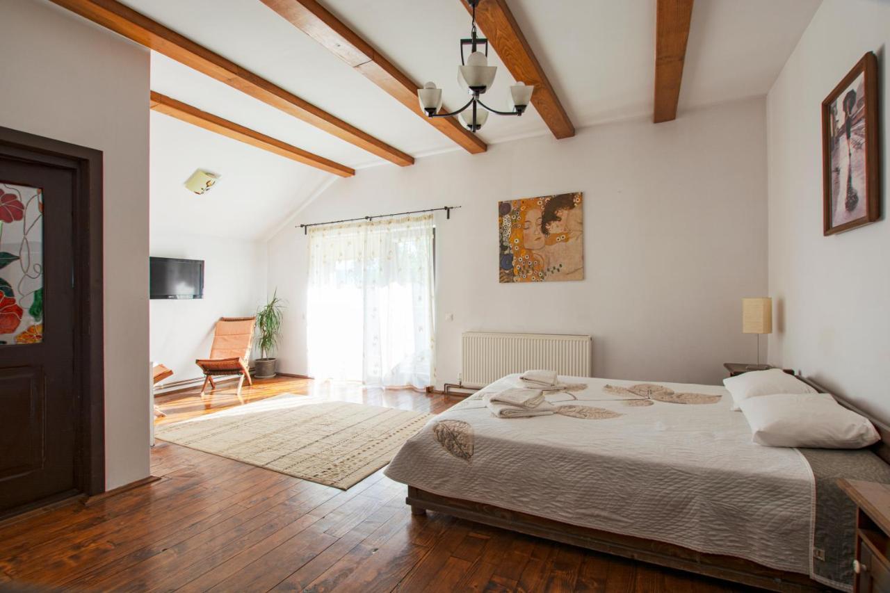 Pension Andra'S House ホレズ エクステリア 写真